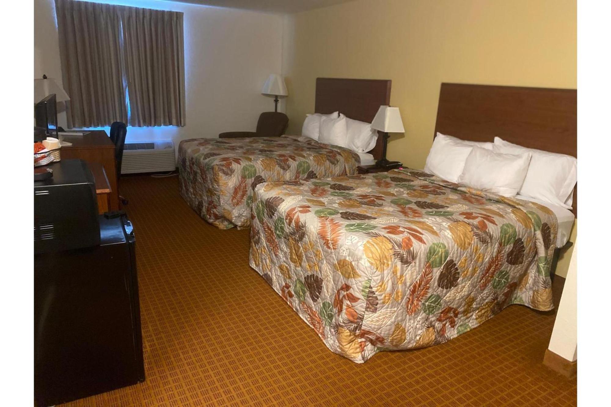 Park View Inn & Suites Hoisington Near Great Bend Exteriér fotografie