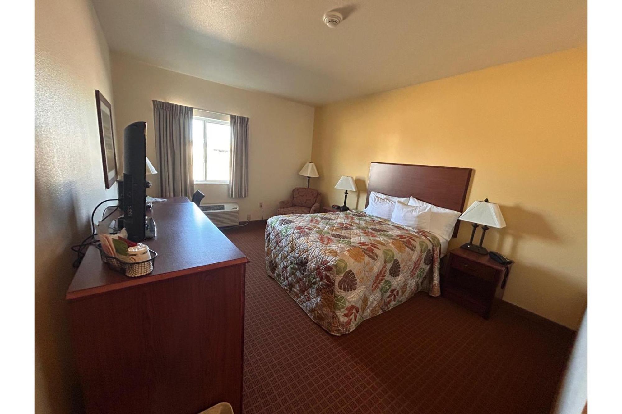 Park View Inn & Suites Hoisington Near Great Bend Exteriér fotografie