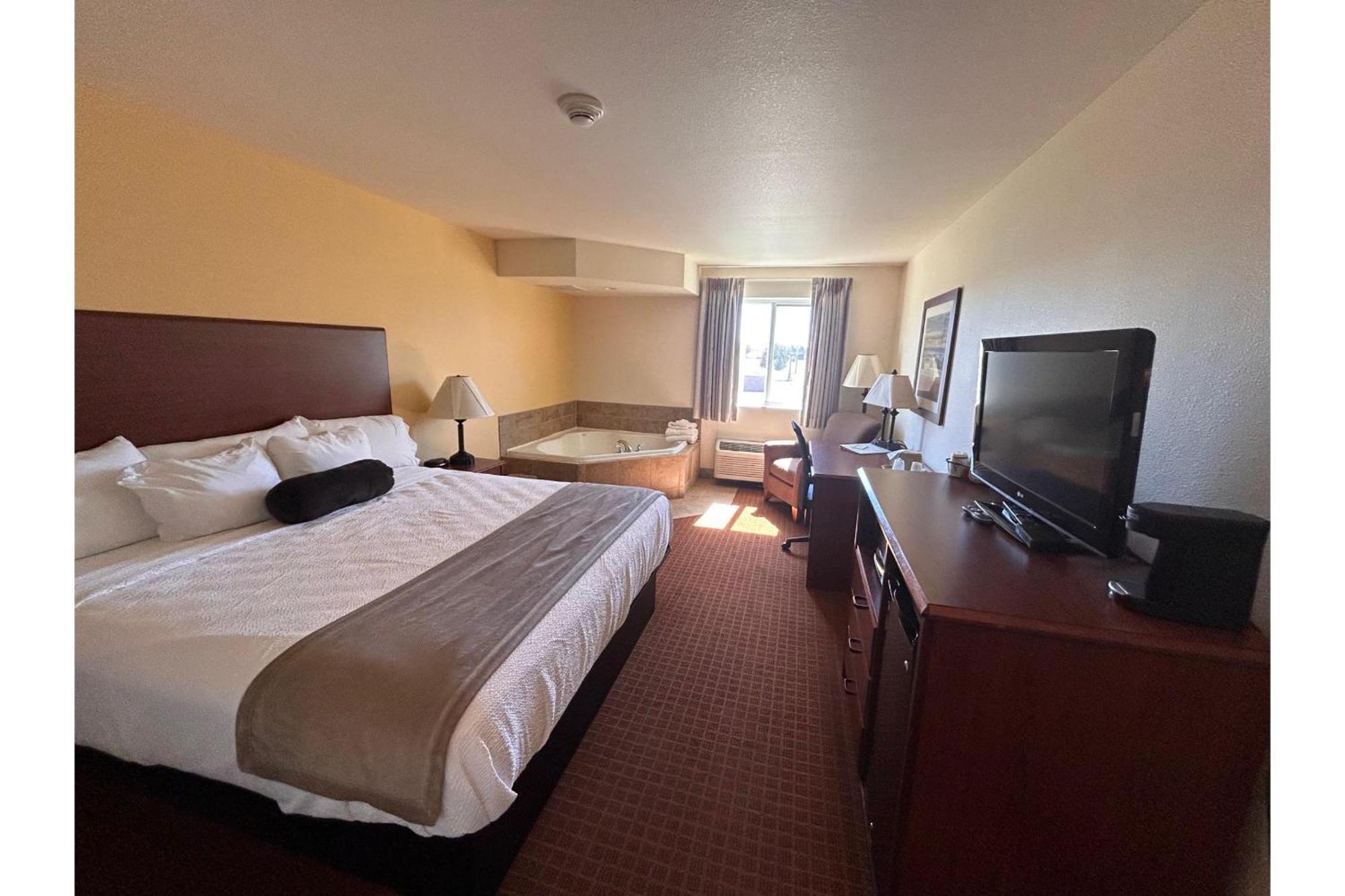 Park View Inn & Suites Hoisington Near Great Bend Exteriér fotografie